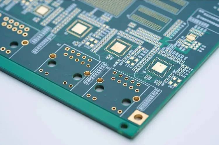 ?PCB電路設計八個誤區及PCB Layout評審原則