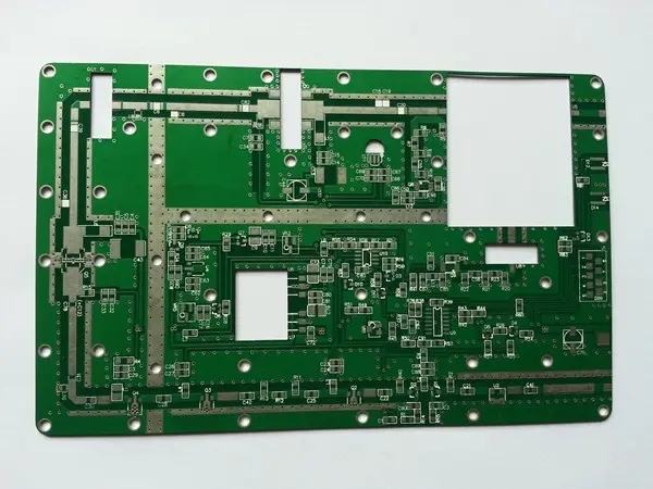 PCB設計中高頻電路的特殊對策