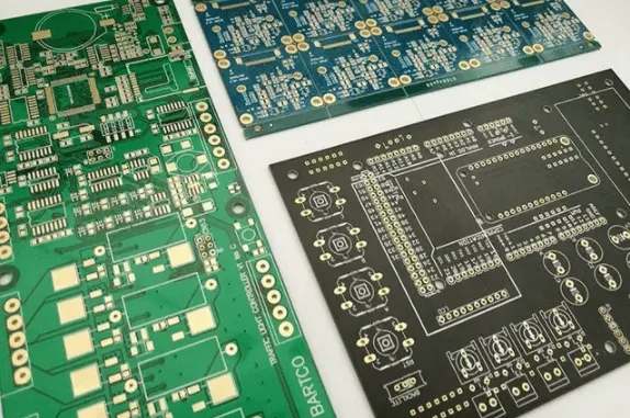 PCB非布局的基本原則是什么？ PCB布局的思路是什么？